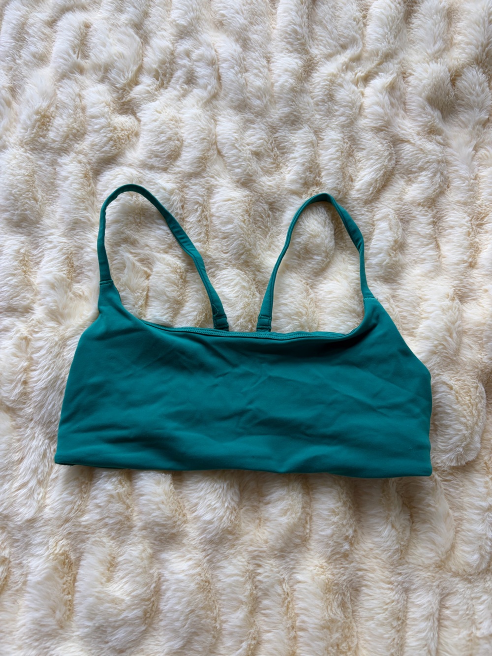 Lululemon green sports bra